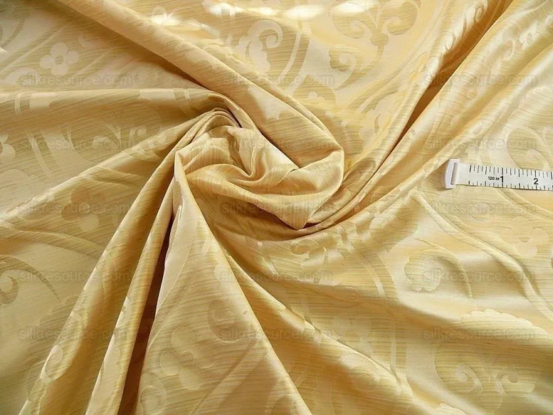 P1180823 100% Silk Damask Peony River - White Gold Ecru Cream