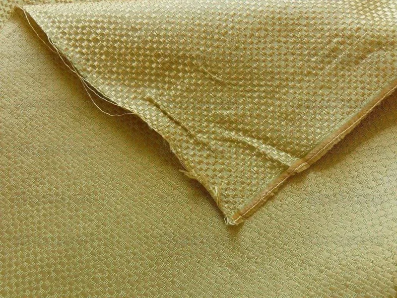 P1230460 100% Silk Damask Textured Check "sage" Light Green Gold Raffia Basket