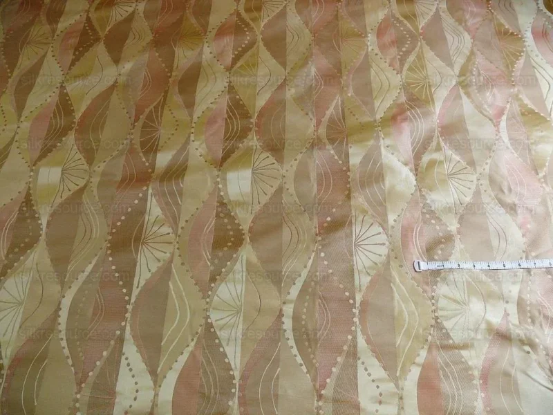 P1230767 100% Silk Lampas Music Note "pink Dust" Ecru Art Deco