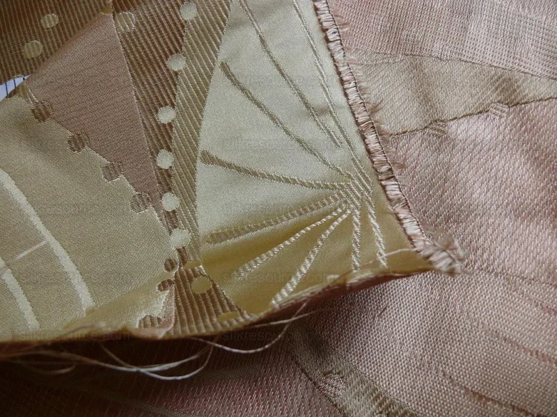 P1230768 100% Silk Lampas Music Note "pink Dust" Ecru Art Deco