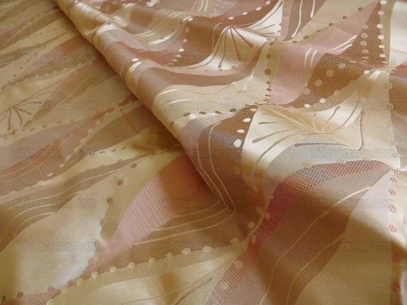 P1230771 100% Silk Lampas Music Note "pink Dust" Ecru Art Deco