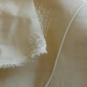 P1230864 Bty 100% Silk Damask Loop Doodle "vanilla" Ecru Beige Cream MSRP USD 200+/Y