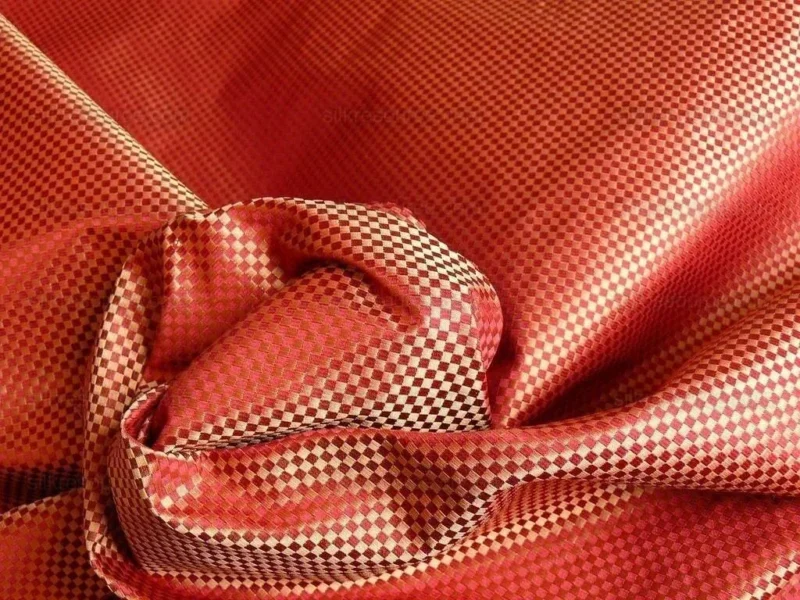 P1240049 High End 100% Silk Mini Check "mulberry" Red Heavy! MSRP USD275/Y