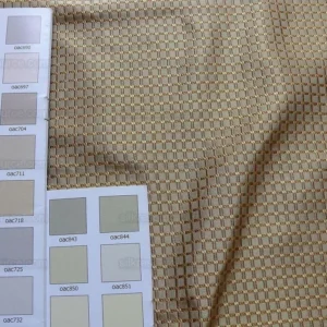 P1240875 100% Silk Jacquard Dashed Square Texture "goldspun" Gold Plaid