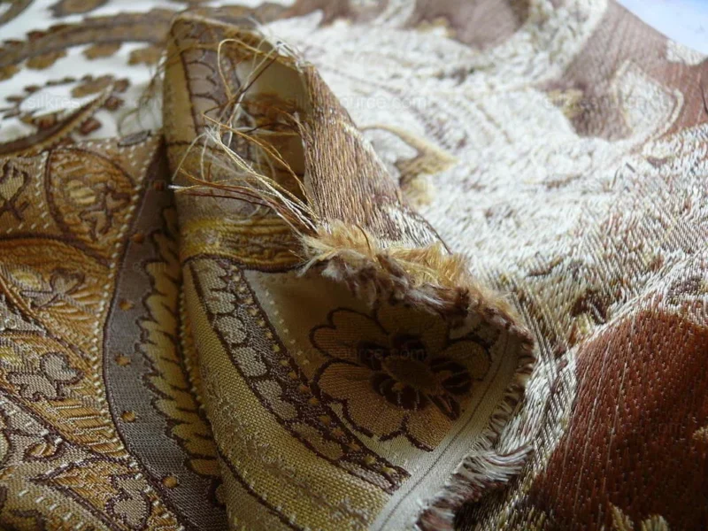 P1250814 By yard Pindler & Pindler Deandra "Raw Umber" Tan Beige 100% Silk Lampas Large Paisley MSRP USD 270/yard