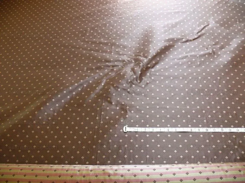 P1260758 100% Silk Lampas Diamond Dot "chocolate" Brown Red Green  Stripe Reversible