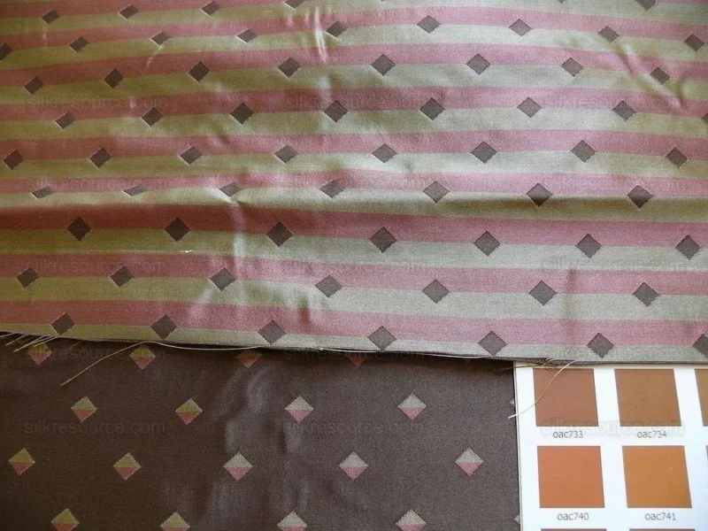 P1260761 100% Silk Lampas Diamond Dot "chocolate" Brown Red Green  Stripe Reversible