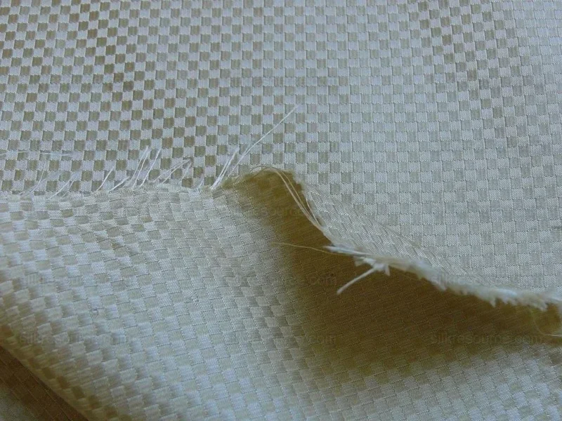 P1270597 High End 100% Silk Mini Check "flax" Gold Heavy! MSRP USD275/Y