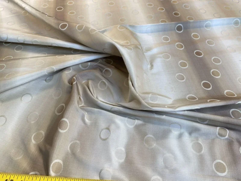 IMG_4913 Scalamandre Avinger Reversible Tan/oyster Silk Cotton Silver Grey Beige White Abstract Circle MSRP USD 200+/Y