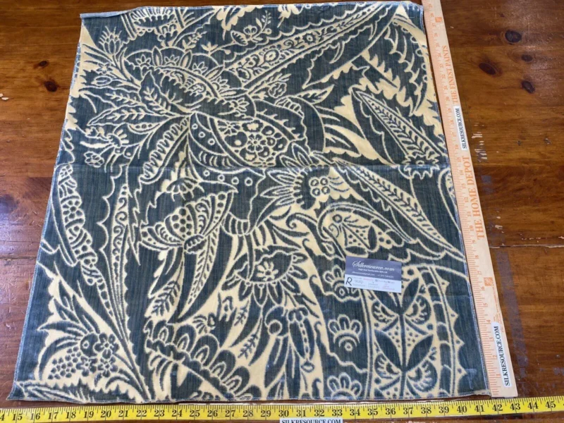 IMG_4983 10 Boxr Scalamandre Welwyn Bluebell Square Showroom Sample Cut Silk Velvet  MSRP USD 2332/Y