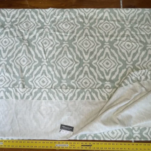 IMG_5807 13 Boxv Scalamandre Square Showroom Sample 2.4 Yard Gray/blue Wood Print