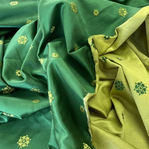 IMG_6042 2.4ydx52"w Scalamandre Emerald Green Yellow Sunflower Medallion Silk Lampas White House