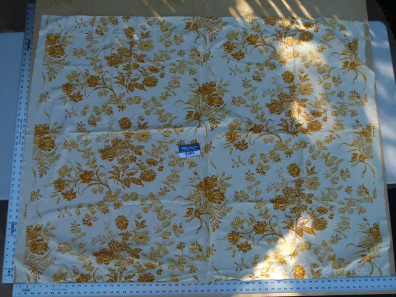 P1060346 12 Ev4 Scalamandre 1.4y Valencay Gold French Toile Cream MSRP USD 132/Y