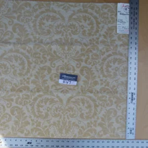 P1060748 0.8Y Scalamandre Folio Bisque Superb Silk Velvet With Cuddly Silk Pile Yet Durable! brown MSRP USD 566/y Minor defects