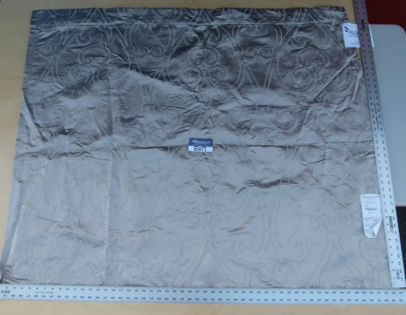 P1090013 15 Ev17 Scalamandre Sample Square Supreme Tuape