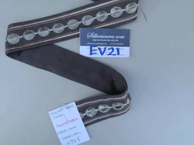 P1090812 40 Ev21 Scalamandre Velvet Bead Tape Charcoal 1.75yard MSRP USD 200+/yard