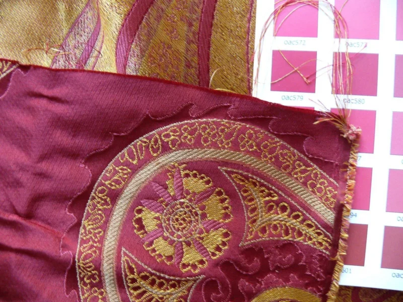 P1130240 BY Yard Stunning 100% Silk Lampas Jacquard Fire Flame Edged Paisley "lacquer" Gold Red