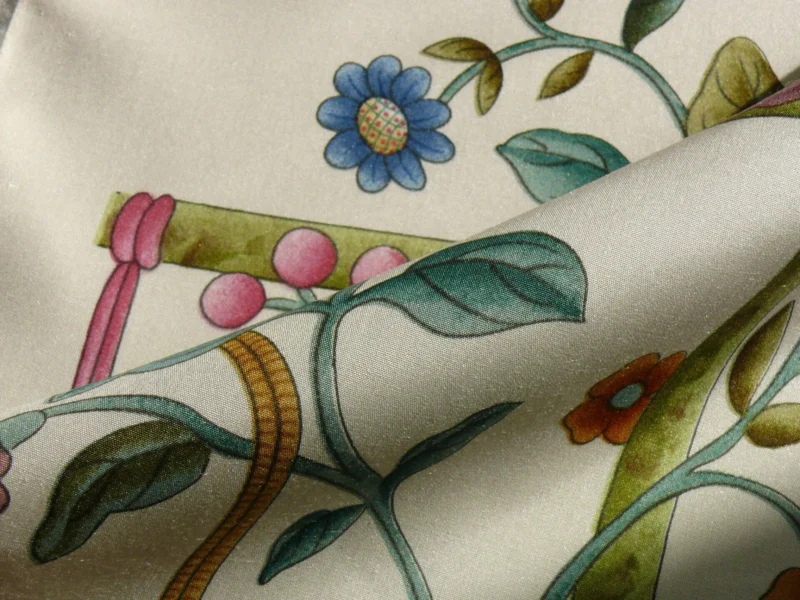 P1160906 Clarence House Coromandel Chinoiserie Hand Print Multi On Cream 1vr