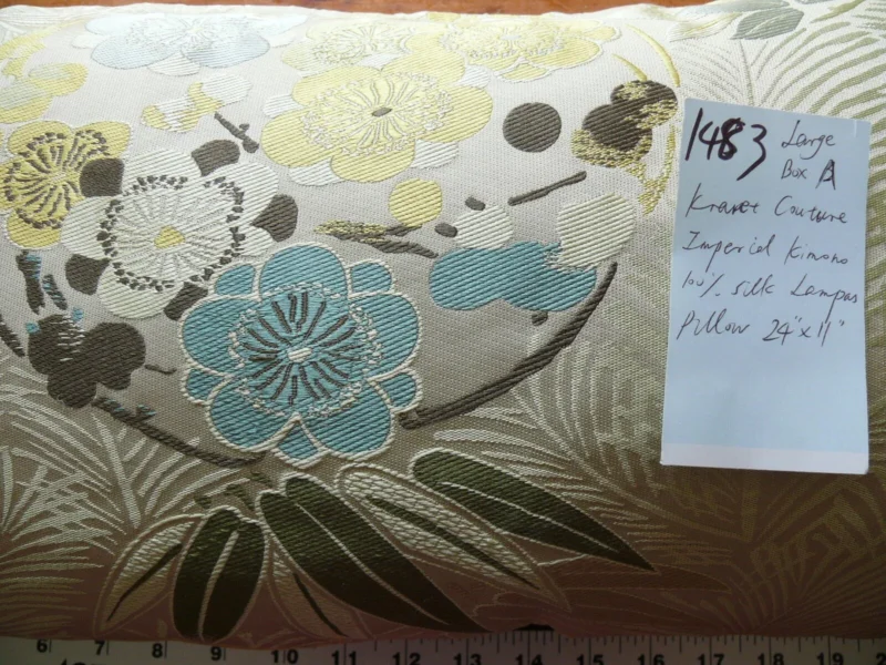 P1580011 PILLOW KRAVET IMPERIAL KIMONO 24X11" 100% SILK LAMPAS MSRP0/YD #1483