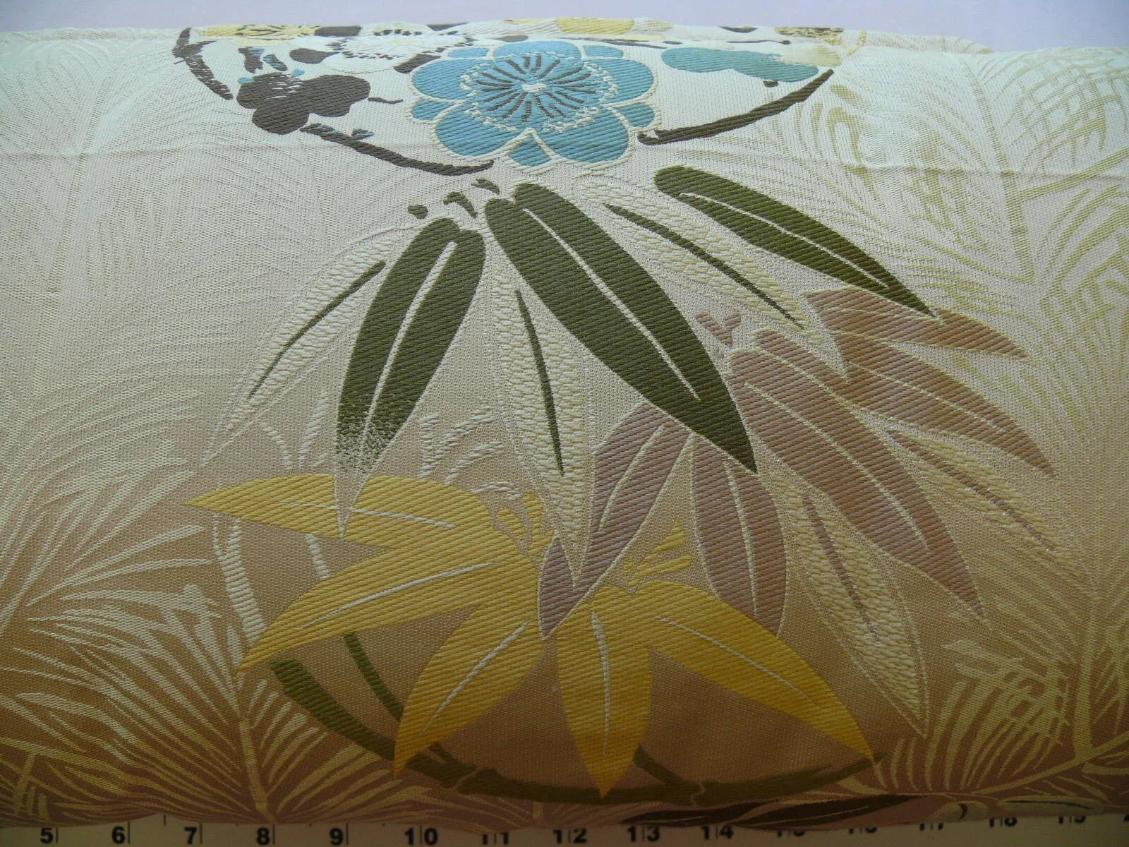 P1580574 0.51y Kravet Design Embroidered Organza Floral 8515.3 MSRP USD 199/y