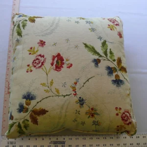 P1580604 SCALAMANDRE DESIGNER PILLOW 18x18" BIG! PRINTED LINEN FLORAL