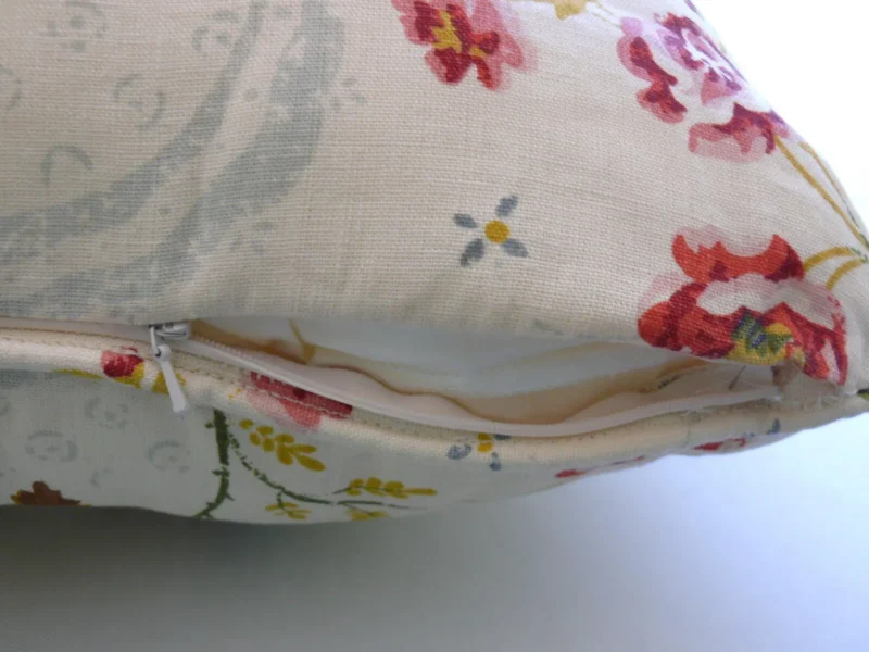 P1580606 SCALAMANDRE DESIGNER PILLOW 18x18" BIG! PRINTED LINEN FLORAL