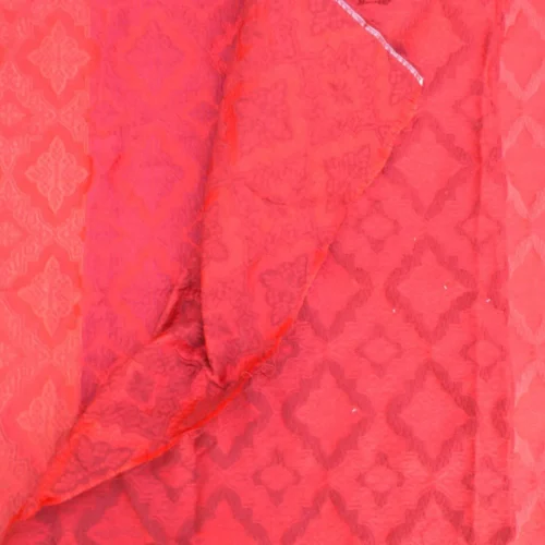 P1020535 26a Berkbox49 Scalamandre Square Sunbury Damask Red MSRP USD 200+