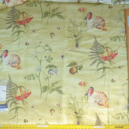 P1020634 12 Berkbox50 Scalamandre Square Bullfinch & Nautilus Multi On Blue Haze White Yellow Print 1.2+1.2 Yd MSRP USD 456/yard