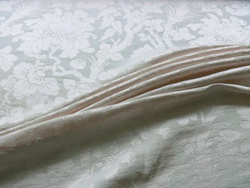 P1550971 Bty Ralph Lauren Clarissa Damask Camellia Pale Pink Peony Blossom MSRP USD 311/Yard