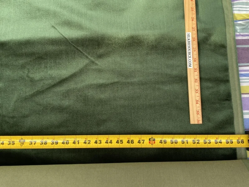 IMG_0546 King's Silk Velvet Deep Emerald Green Heavy Duty! Highest Quality MSRP USD 700+/Y