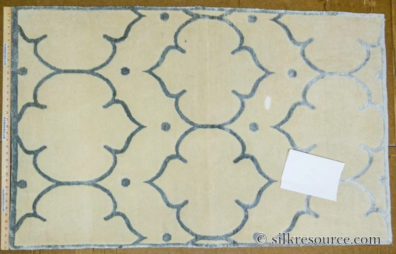 P1110321 Stark Fort Valley Antique White 3x5' Hand-knotted Wool Rug Blue Antique White Modern Medallion MSRP USD 741