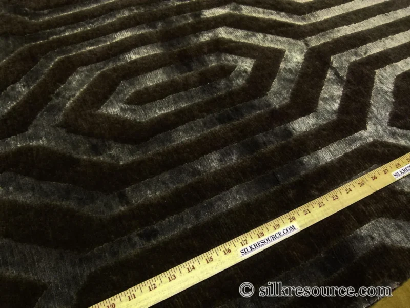 P1110343.jpg Stark Fribourg Dim Grey 2'11" X5' New Oriental Tibetan Rug Lattice Maze Silk Wool MSRP USD 1560