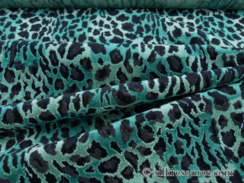 By Yard Scalamandre Leopard Square Greens Linen Velvet Animal Skin Plaid Green Check Super Heavy MSRP USD 424/y