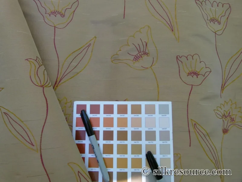 P1110821 100% Silk Lampas Tulip "Gold" Antique Gold Mod Picasso Modern Abstract Flora Thick MSRP USD 300+/Y