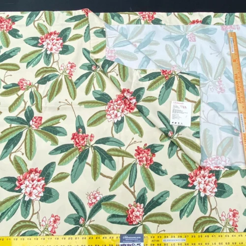 5 Berkbox57 2.4yard Scalamandre RHODODENDRON - OUTDOOR REDS & GREENS ON CREAM MSRP USD 200