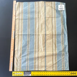 IMG_5931 0.8Y Scalamandre Folio Bisque Superb Silk Velvet With Cuddly Silk Pile Yet Durable! brown MSRP USD 566/y Minor defects