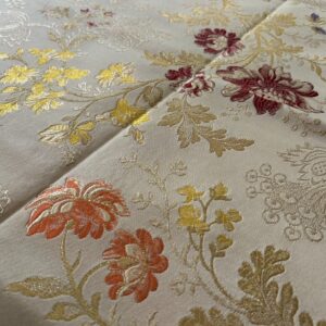 img_7513-2 High End Renaissance Lampas Spanish Valencia Metallic Brocade Garland red green gold on Cream