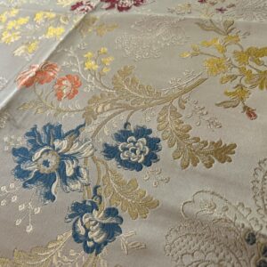 img_7514-2 High End Renaissance Lampas Spanish Valencia Metallic Brocade Garland red green gold on Cream