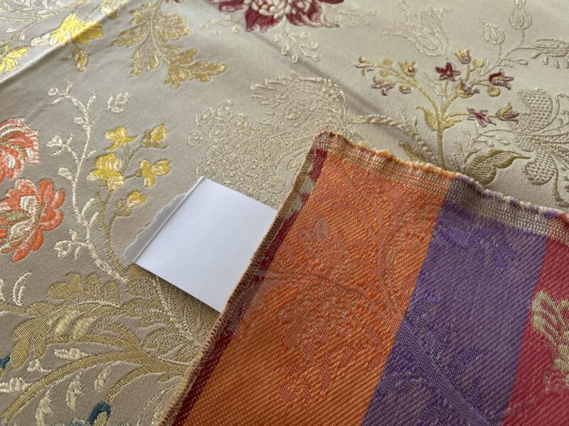 img_7518-2 High End Renaissance Lampas Spanish Valencia Metallic Brocade Garland red green gold on Cream