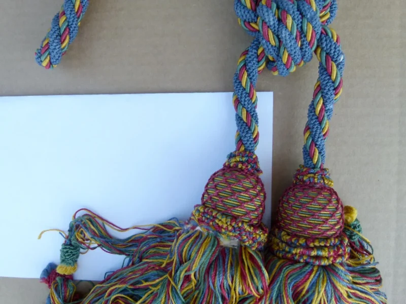 P1120265 Scalamandre Silk Tiebacks Handmade Silk Double Tieback Blue MSRP USD400 each T2946-02