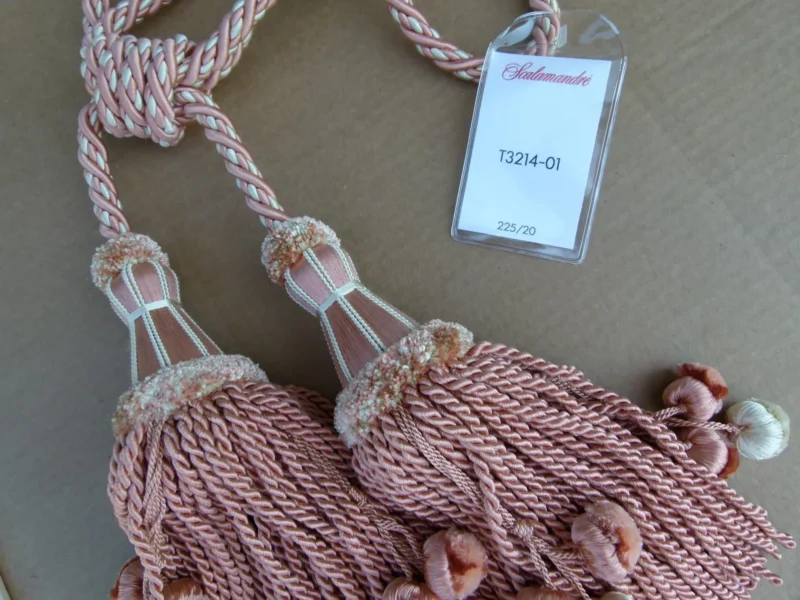 P1120274 Scalamandre Silk Tiebacks Handmade Silk Double Tassel Pastel Pink MSRP USD400 T3214-01