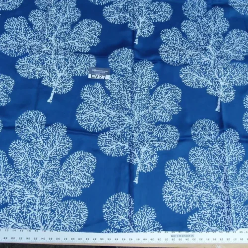 P1120359 1 EV27 1.5yrd x 60" Scalamandre Bay Coral Blue White Coral On A Solid-colored Ground MSRP USD 214/y
