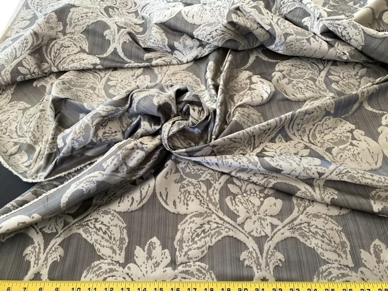 IMG_9067 Stroheim & Romann Luxurious 100% Silk Renaissance Medallion Fleur De Lis Damask Silver White Pewter MSRP USD300+/Y