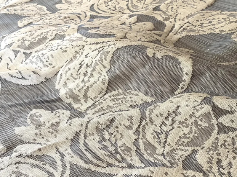 IMG_9069 Stroheim & Romann Luxurious 100% Silk Renaissance Medallion Fleur De Lis Damask Silver White Pewter MSRP USD300+/Y