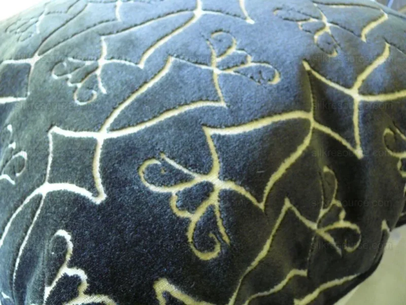 products-P1460517 Old World Weavers Princess Aida Cut Velvet 19" Pillows Black  Exclusive