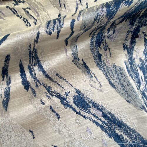 IMG_0148 Donghia Dune Blue Embroidery Diamond Medallion MSRP USD 476/y