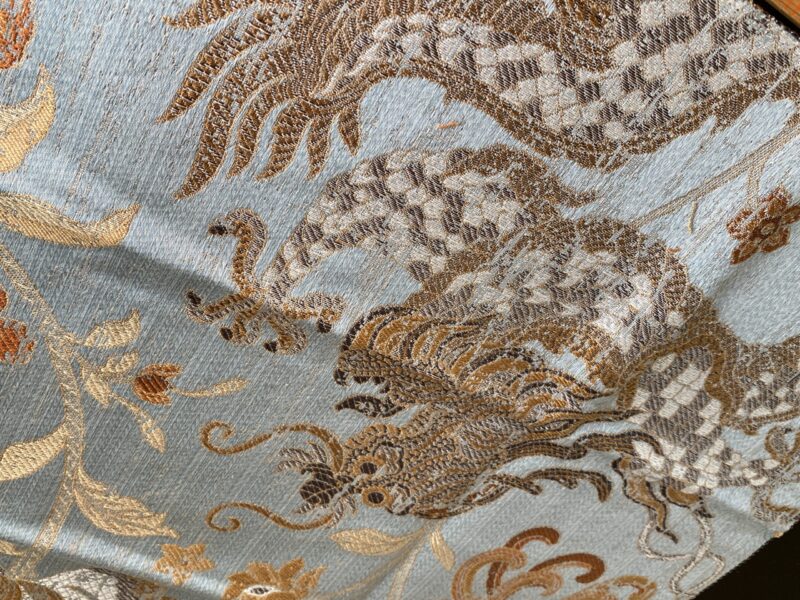 by yard Scalamandre Dragon Tableau, Copper Sky Lampas Chinoserie Blue MSRP USD 716/y