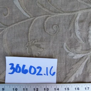 P1130373 Kravet Couture Hand Crewel Wool Linen  Palampore 30602.16 MSRP USD 298/Y