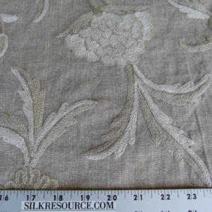 P1130375 Kravet Couture Hand Crewel Wool Linen  Palampore 30602.16 MSRP USD 298/Y
