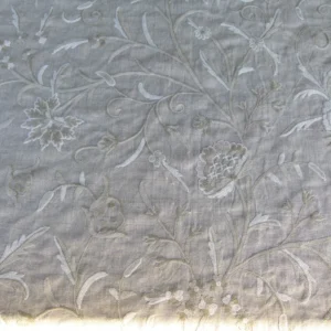 P1130379 Kravet Couture Hand Crewel Wool Linen  Palampore 30602.16 MSRP USD 298/Y